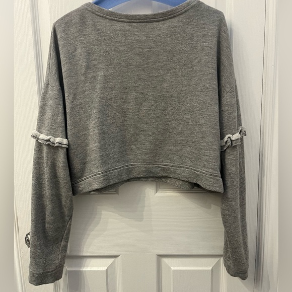 L.A. hearts Grey Sweater with ruffle on arm - Picture 7 of 8